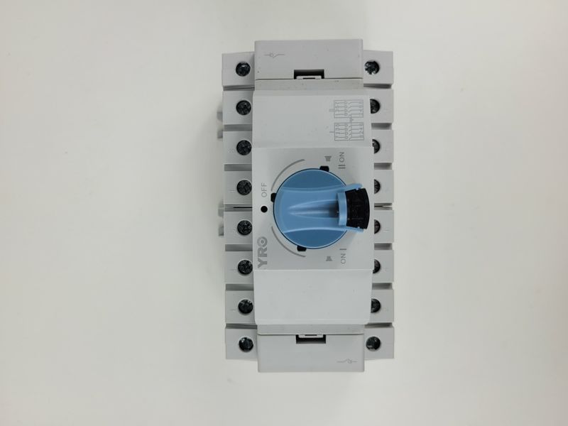 Переключатель трехпозиционный YRO YRAS80-DB63R-3 AC Isolator Switch 4P 63A 40463 фото